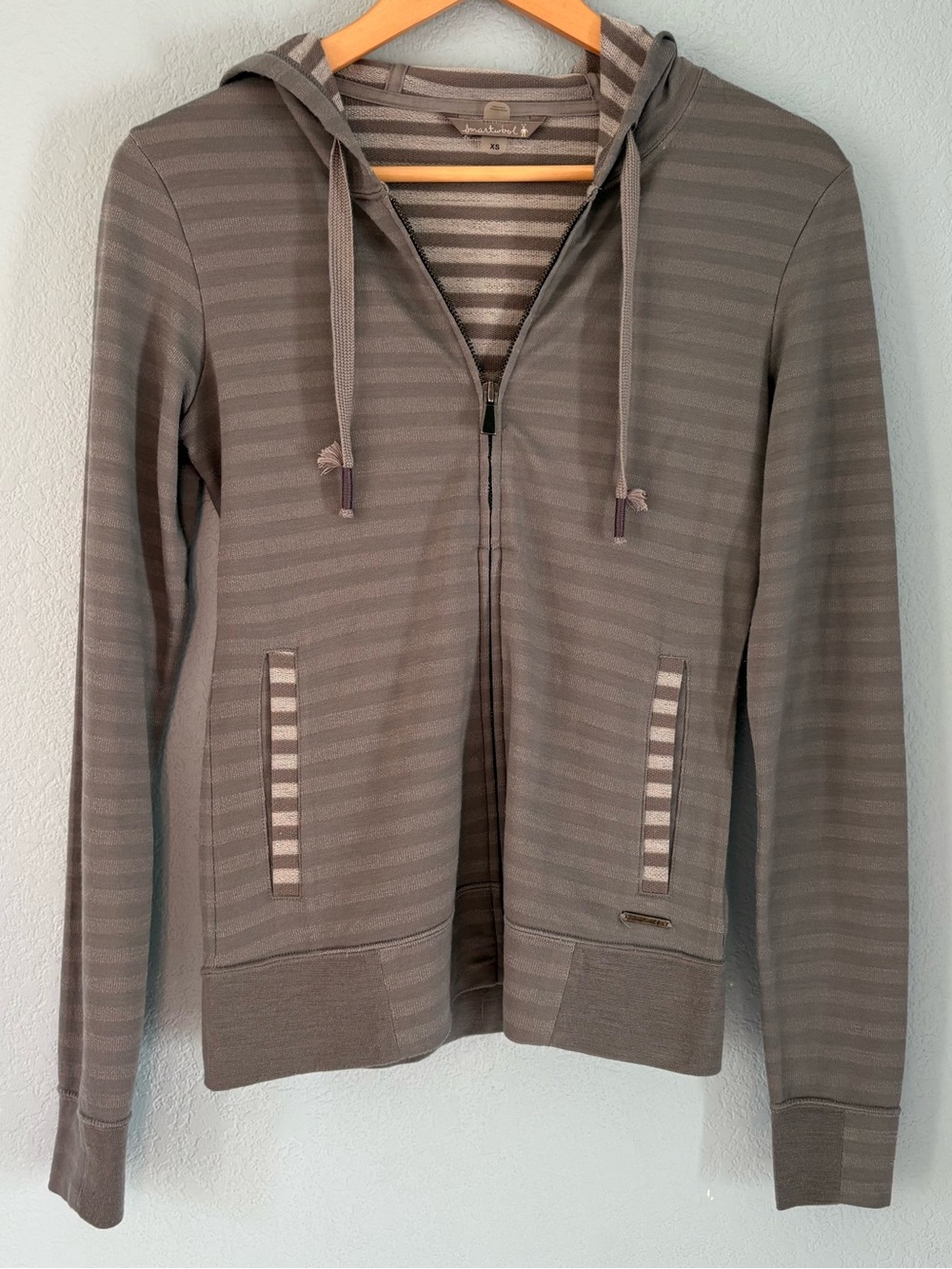 SMARTWOOL Women's Hoodie Sweater Full Zip Black Gray Striped Merino Wool